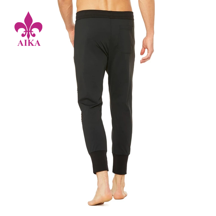 Alo Yoga Lounge Moto Jogger Pants in Black for Men
